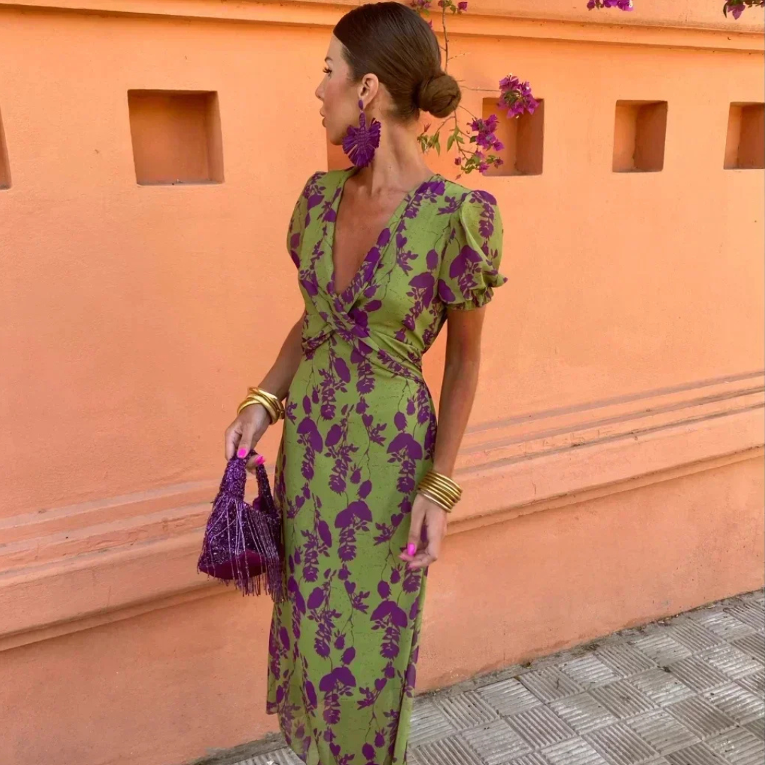 Zoé – Sophisticated Summer Dress