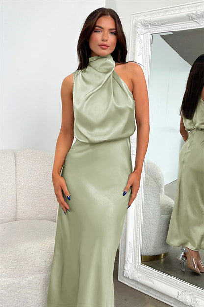 Alessia – Open-Back Dress